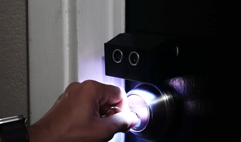 Smart front door light