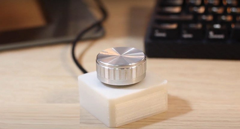 Multifunctional control knob